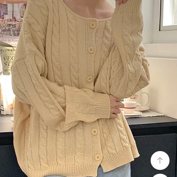 (미개봉, 새상품) 리리앤코 배이쿠디 꽈배기 루즈핏 니트 가디건