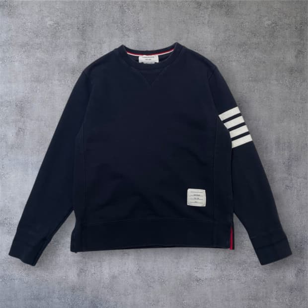 톰브라운 네이비 사선완장 맨투맨 3 (실측확인필수)