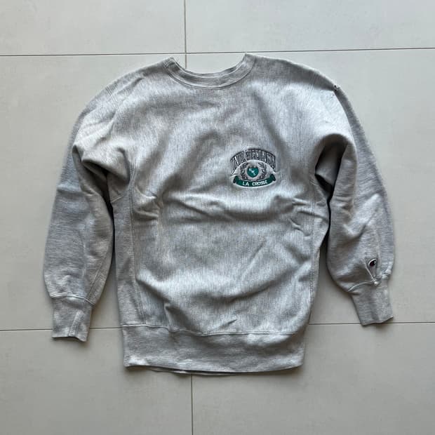 챔피온 리버스 위브 회색 맨투맨