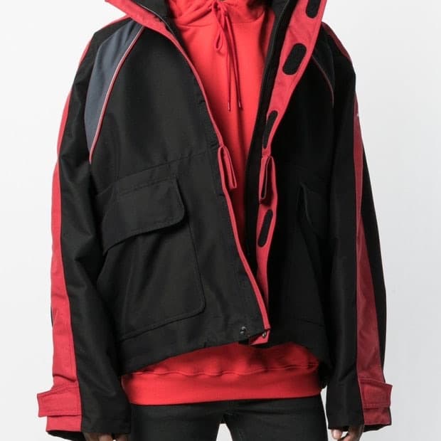 발렌시아가 쉘 파카 사이즈 컬러 상관없이 구매합니다~