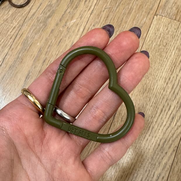 휴먼메이드 카라비너