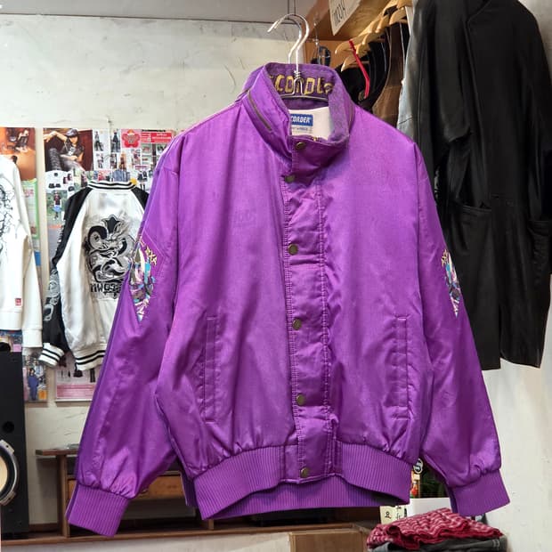 JPN 아식스 레이싱 봄버 점퍼