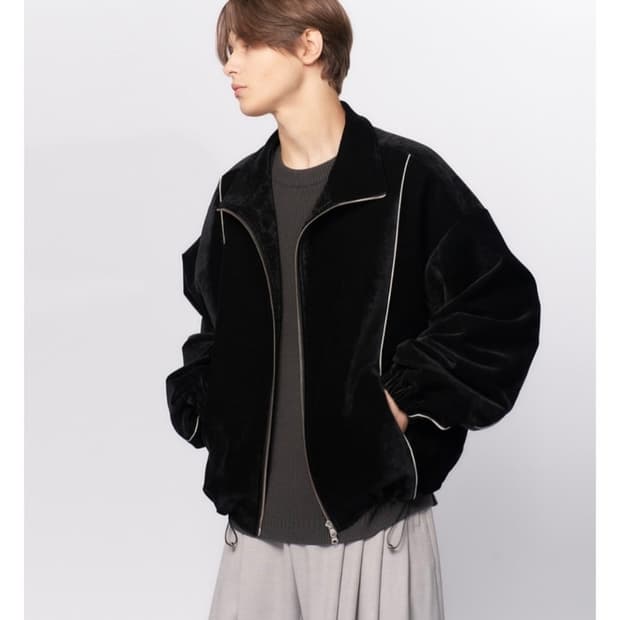 [새상품] 1) 비긴202 벨벳 집업 블루종