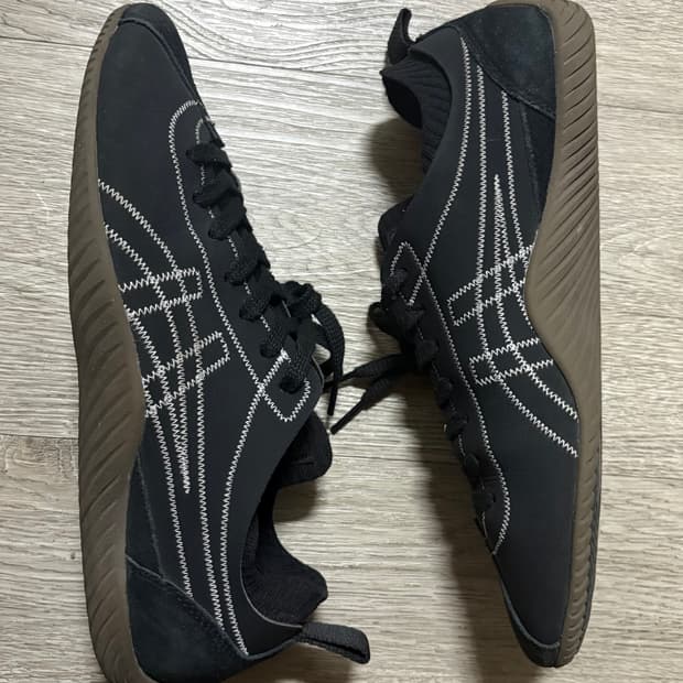 오니츠카타이거 스크로우 270