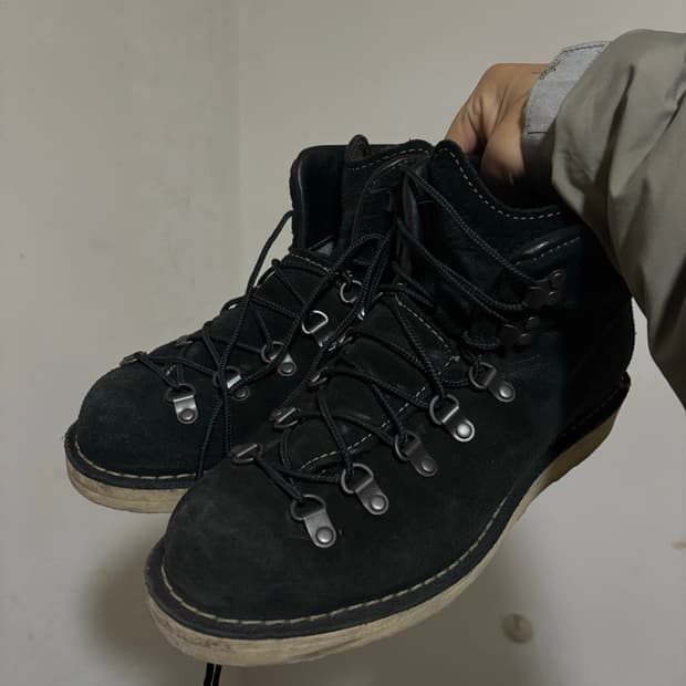 대너 마운틴라이트 고어텍스 스웨이드 42