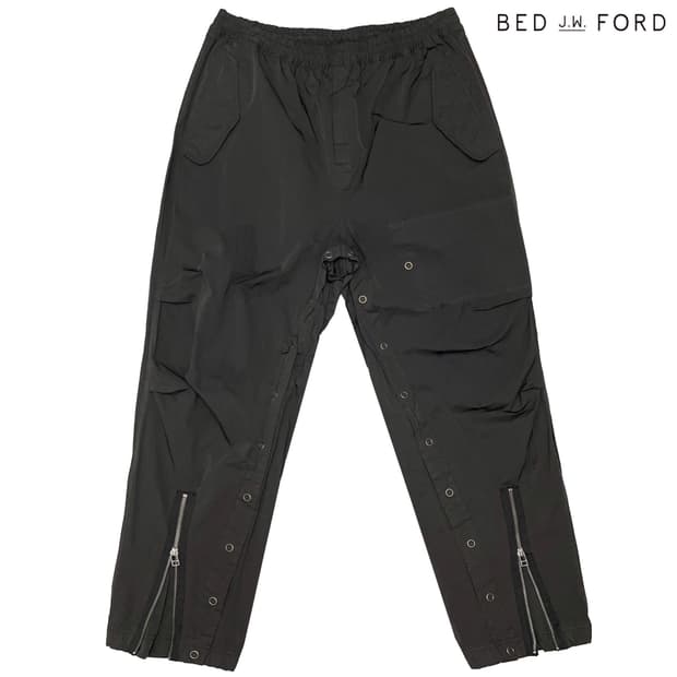 베드 J.W. 포드 (Bed J.W. Ford)