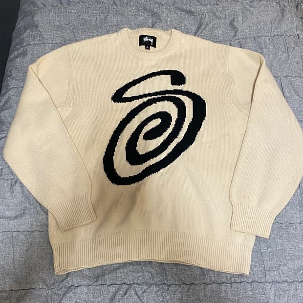 스투시 니트 스웨터