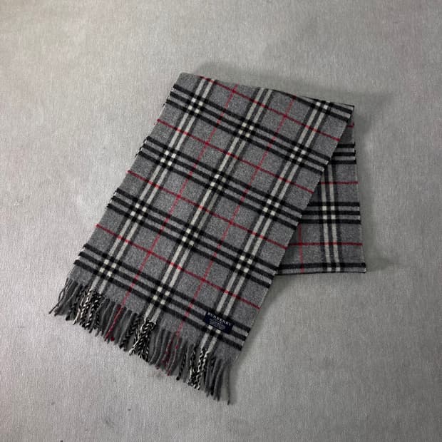 버버리 노바체크 램스울 그레이 머플러 