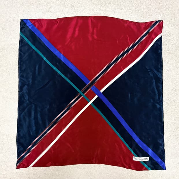 YSL 입생로랑 실크 스카프