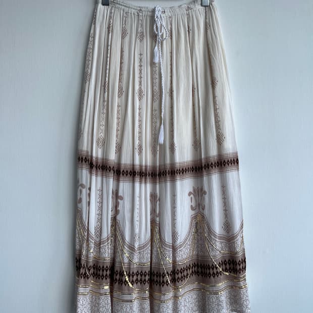 베이지 스팽클 에스닉 롱 스커트
