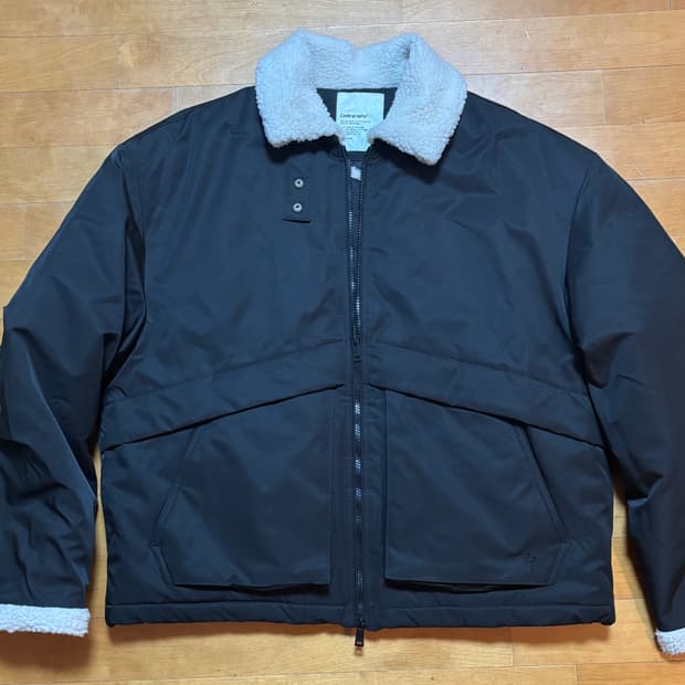 (택포)코드그라피 헤비보아 플리스 무톤자켓_블랙