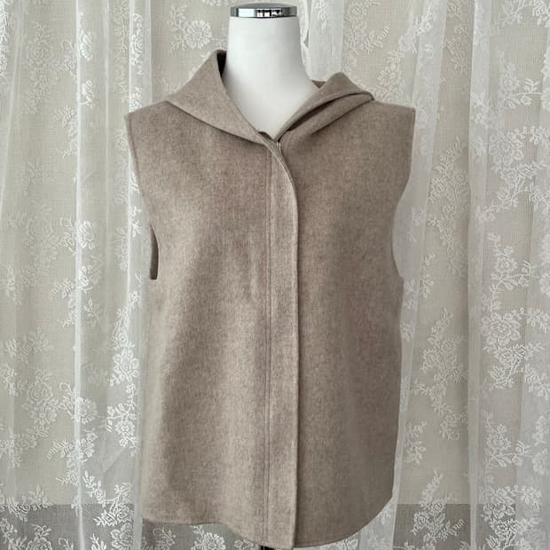 XS/S) 코스 COS 울 후드 베스트 베이지