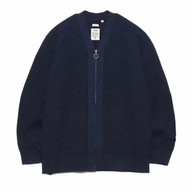 나나미카 네이비/M 25ss 5g 니트집업 삽니다