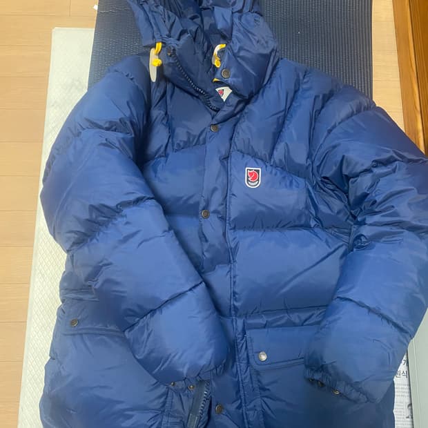 피엘라벤 패딩 익스페디션 m사이즈 거의새상품 판매합니다 교환가능