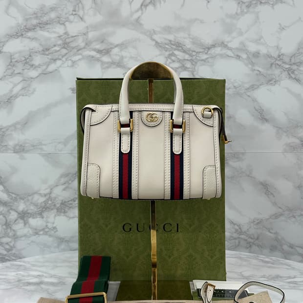 구찌 바울레토 탑핸들 미니백 화이트