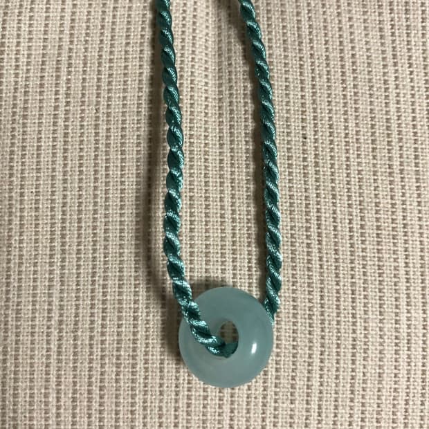 mossdrop necklace