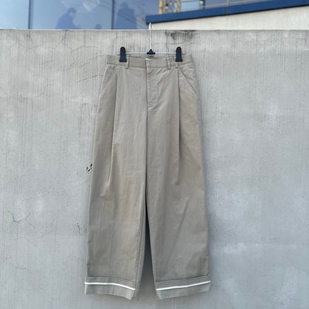 밈더워드로브 원턱 턴업 치노 팬츠