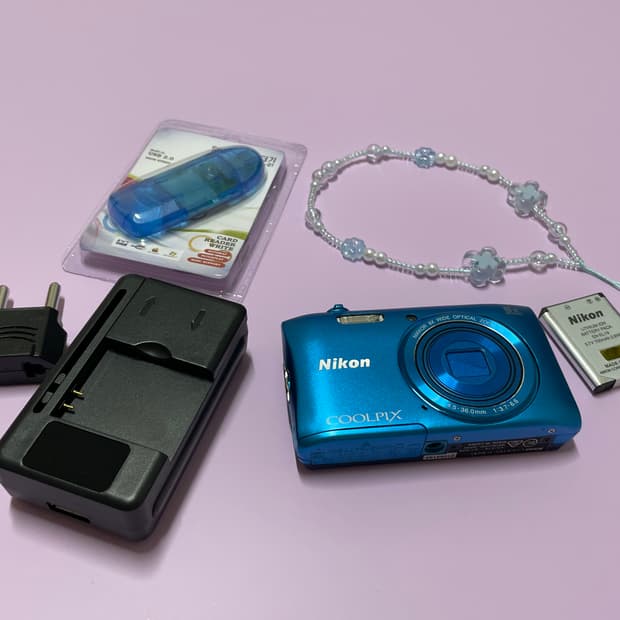 니콘 쿨픽스 s3600 블루 카리나 디카💎