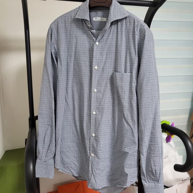 로로피아나 신형 체크 셔츠 m