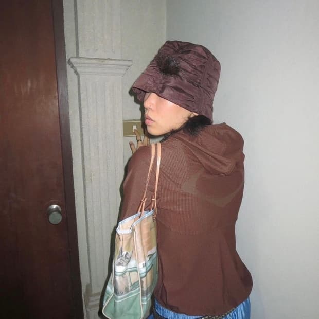 MSCHF 미스치프 집업 브라운