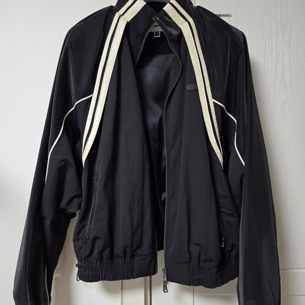 아더에러 바샤르 점퍼 느와르(블랙) m사이즈