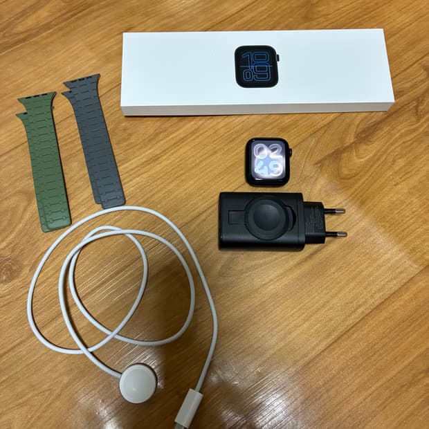 애플워치 SE3 44mm GPS