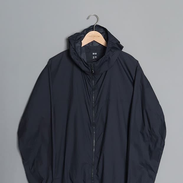 UNIQLO Hooded Wind Jacket