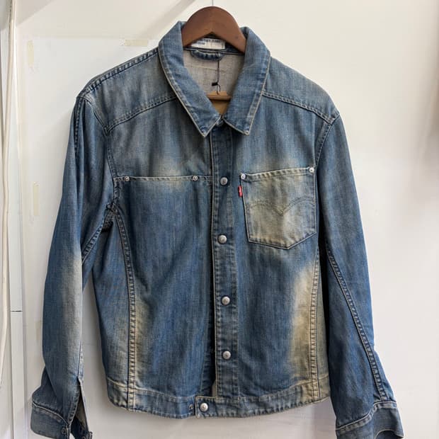 N82. 리바이스 엔지니어드 자켓