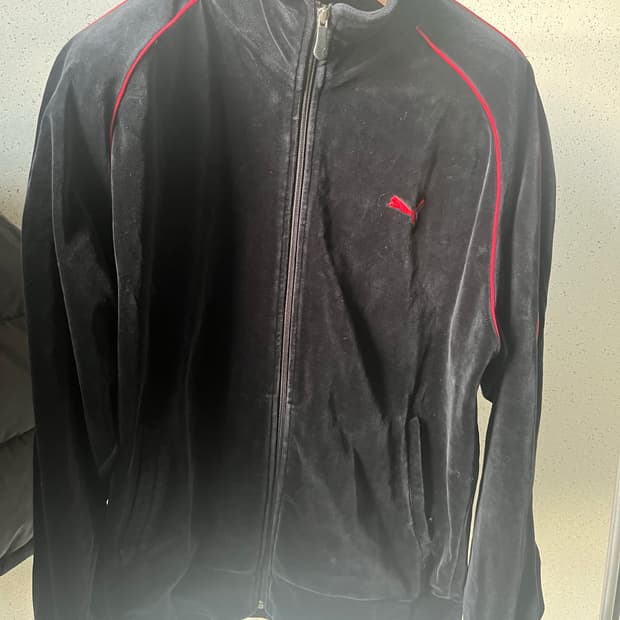 푸마 벨벳 트랙 자켓 블랙