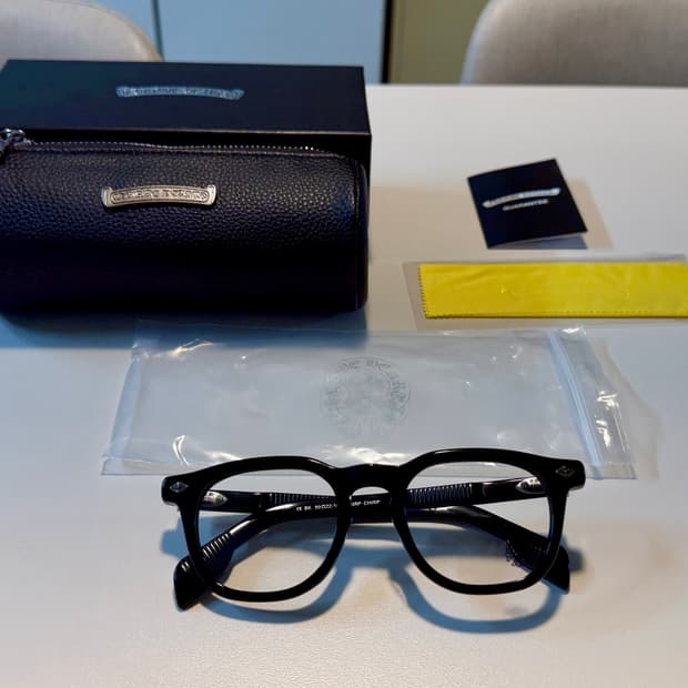 [새상품] 크롬하츠 쳐프쳐프 블랙 실버 판매합니다