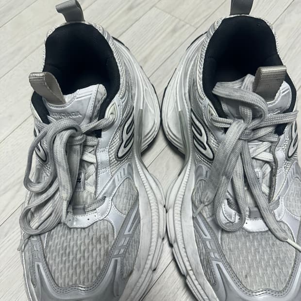 발렌시아가 10xl 42