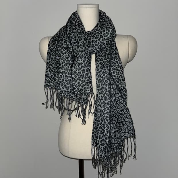 Japanese vintage leopard print scarf