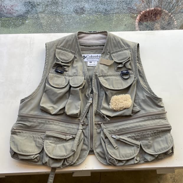 Columbia ‘PFG’ fishing vest 콜럼비아 피싱 베스트
