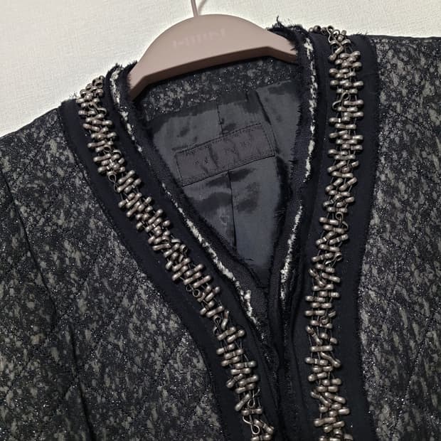 한섬 MINE 마인 시퀸 퀼팅 자켓 메탈후크참 프린지 포인트 (4455)