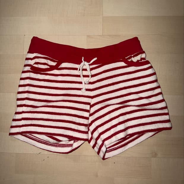 red stripe shorts pants