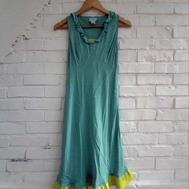#10 Lime-Dot Flounce Dress