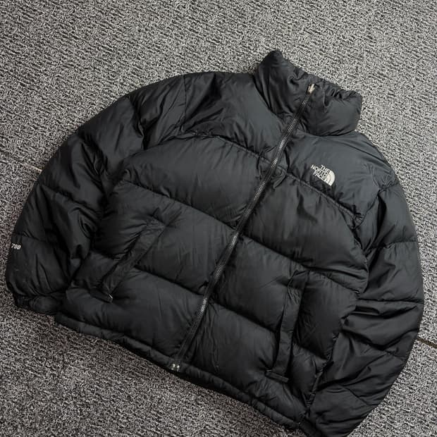 노스페이스 레트로 눕시 다운 푸퍼 패딩 아스팔트 그레이 2058