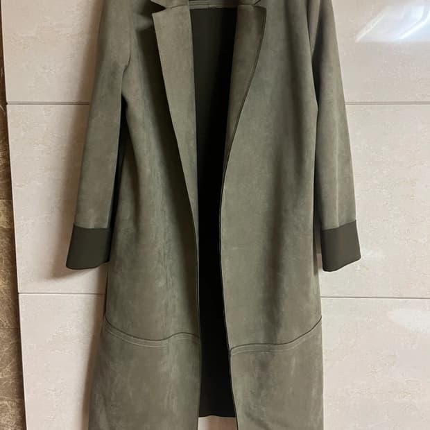 그린 스웨이드 가죽 코트