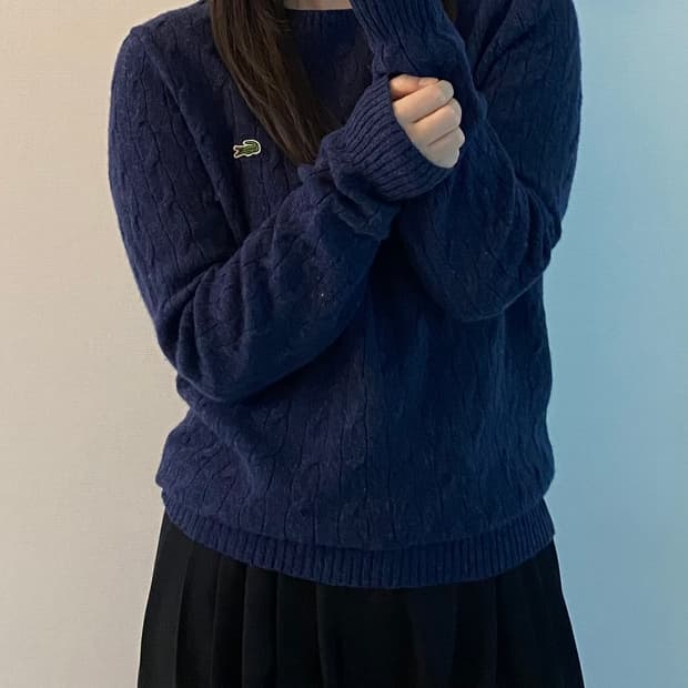 라코스테 꽈베기 니트