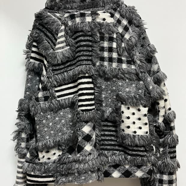 모노톤 패치워크 가디건 자켓