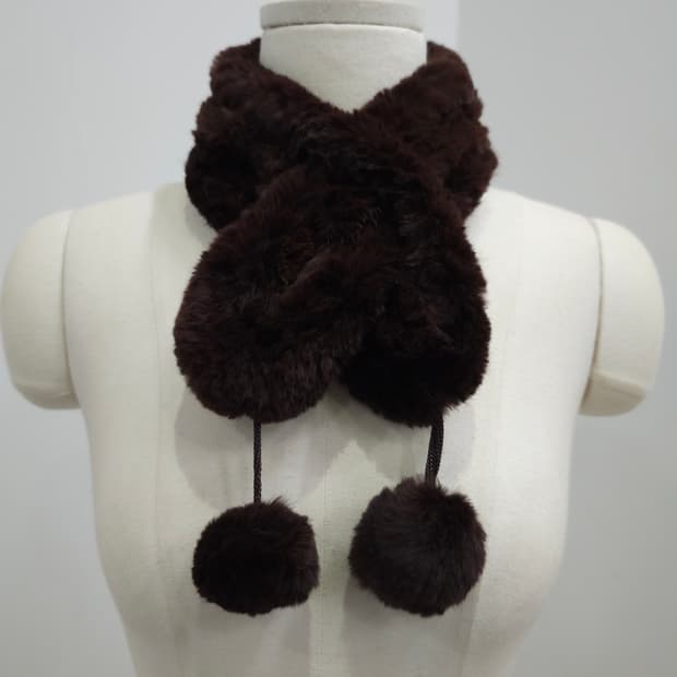 토끼털 래핏퍼 브라운 겨울 폼폼 머플러