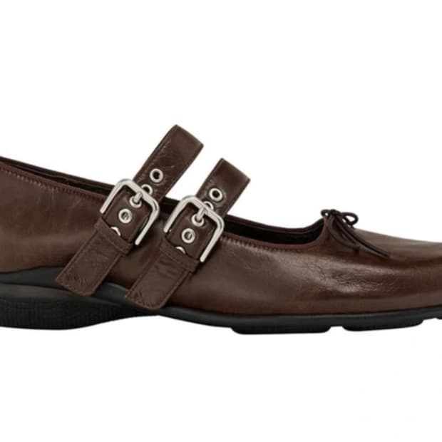 오픈와이와이 버클 발레 플랫 브라운