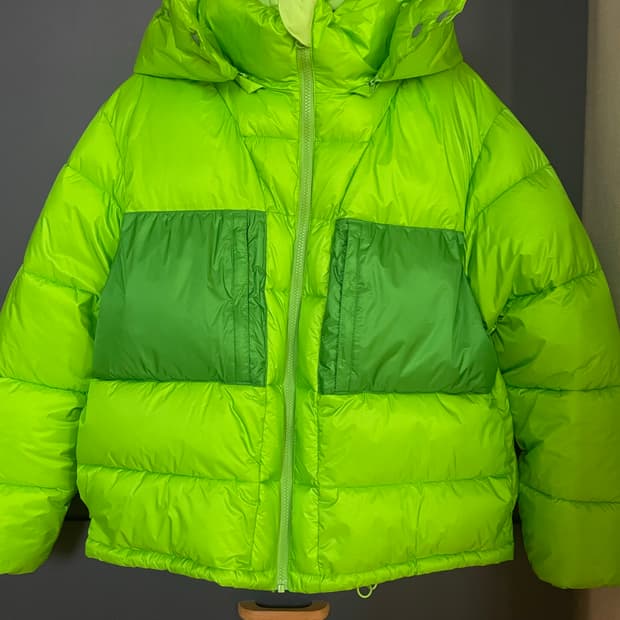 Rodeo Crowns 형광 그린 숏패딩