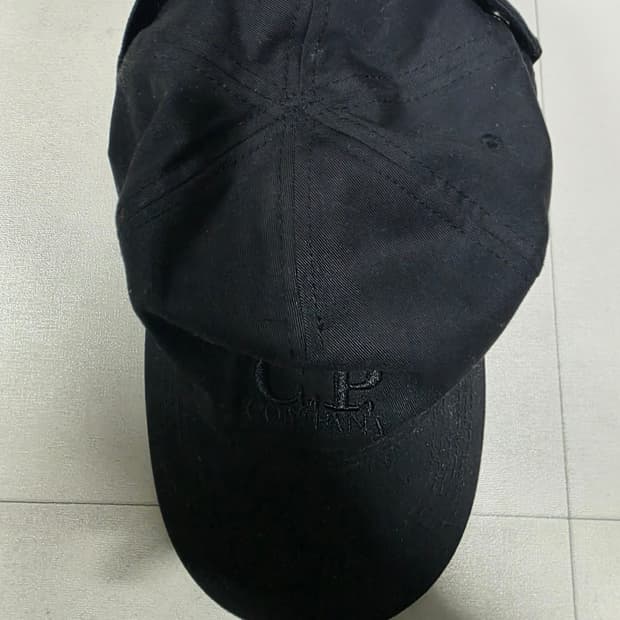 cp컴퍼니 렌즈 볼캡 모자