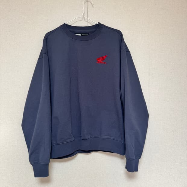 혼다 맨투맨 네이비 M 팝니다!