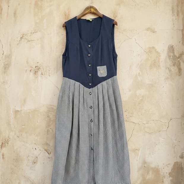  빈티지 무드의 로맨틱 원피스 