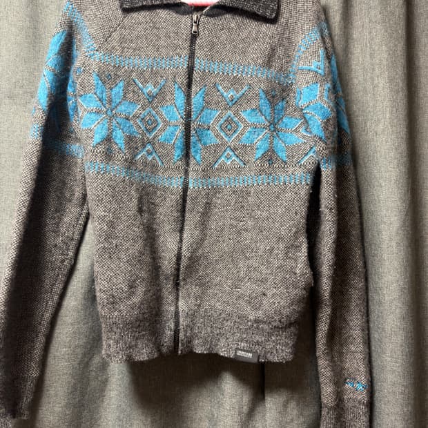 후부 노르딕 집업 판매합니다