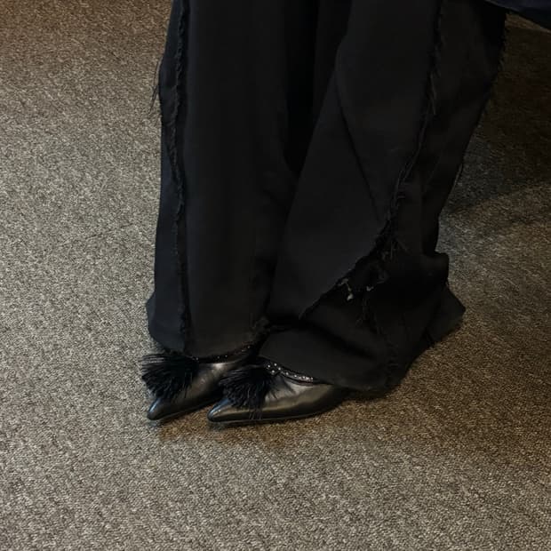디올 페더 힐