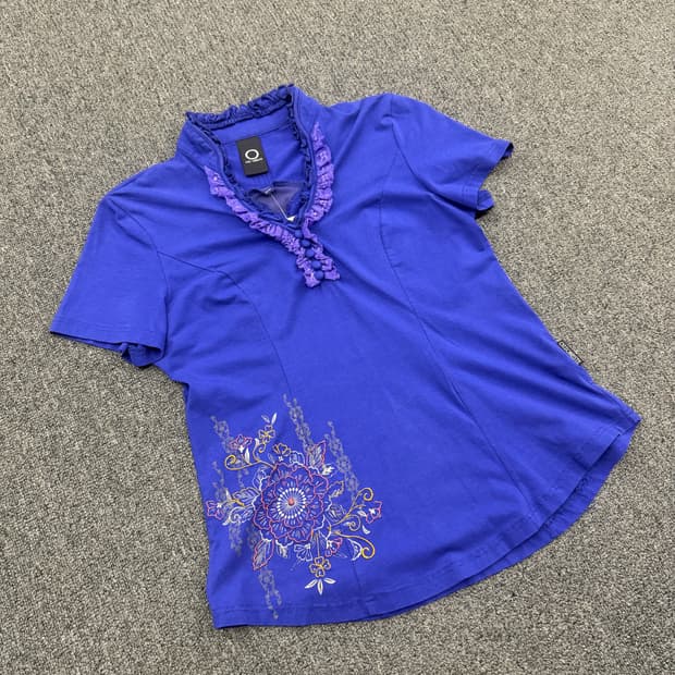 OS) Ozz Oneste 빈티지 레이스 자수 반팔티셔츠