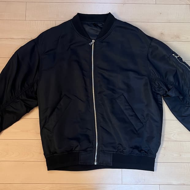 리버클래시 봄버자켓